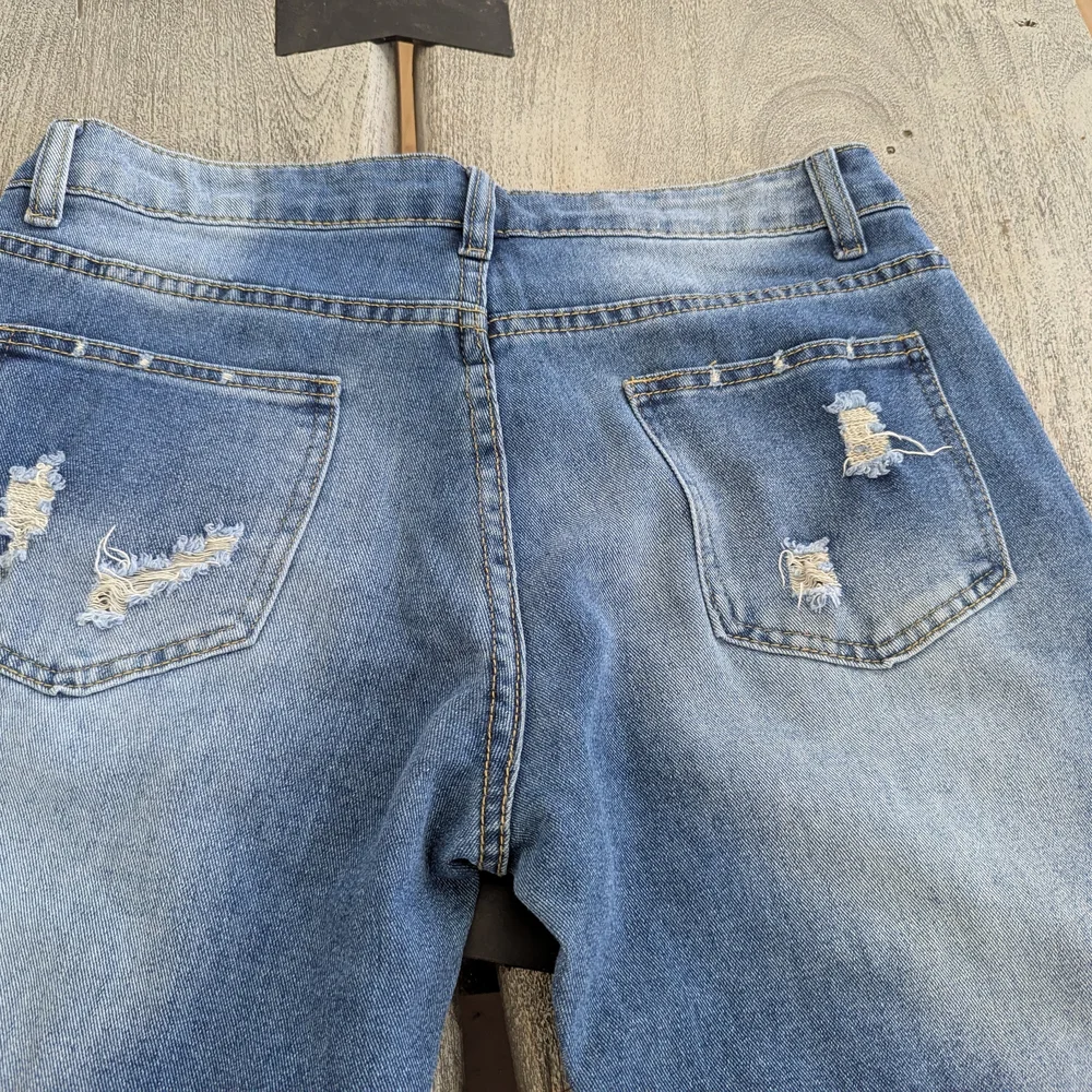 Women’s Blue Distressed Patchwork Jeans with Pink Accents Size M - Picture 8 of 16